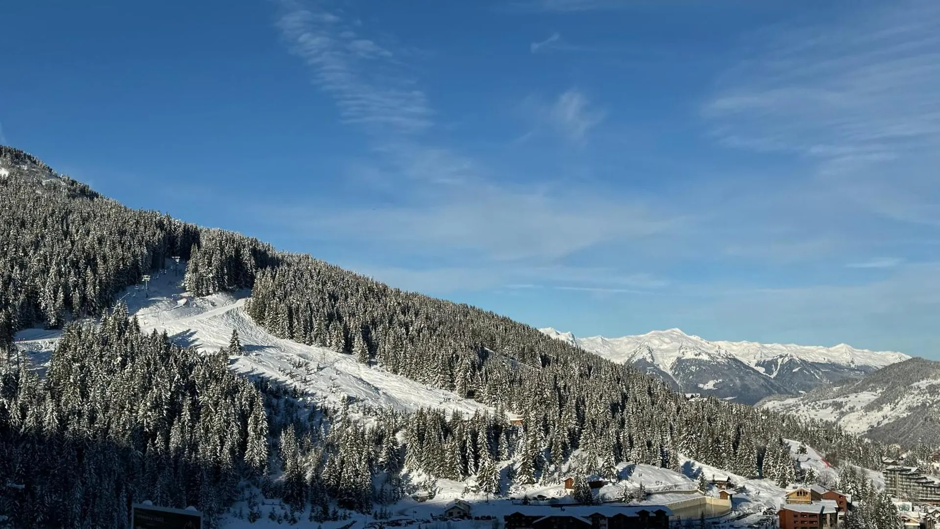 Apartment Appartement Residence Ourse Bleue Courchevel France
